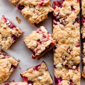 Strwberry Rhubarb Crumble Bars - 6 Bars