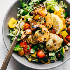 Mediterranean Grilled Shrimp Salad w/ Red Wine & Herb Viniagrette