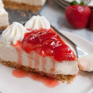 Strawberry Cheesecake - 8 servings